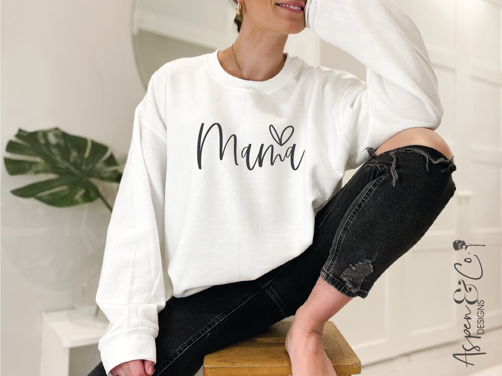 Mama Crewneck Sweatshirt - Aspen & Co Designs