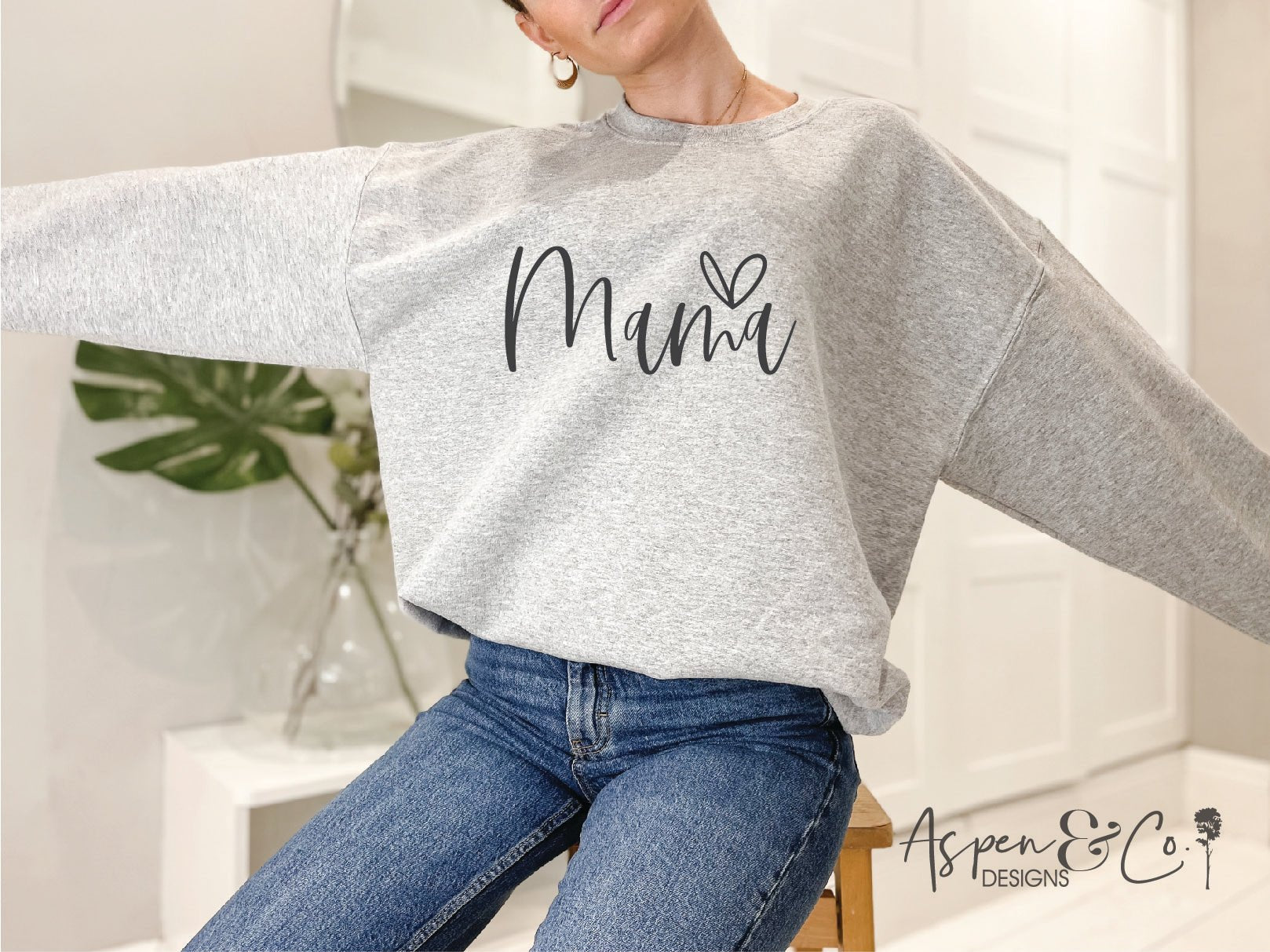 Mama Crewneck Sweatshirt - Aspen & Co Designs